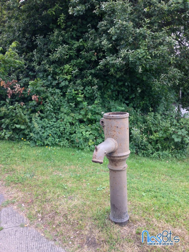 Roadside water pump